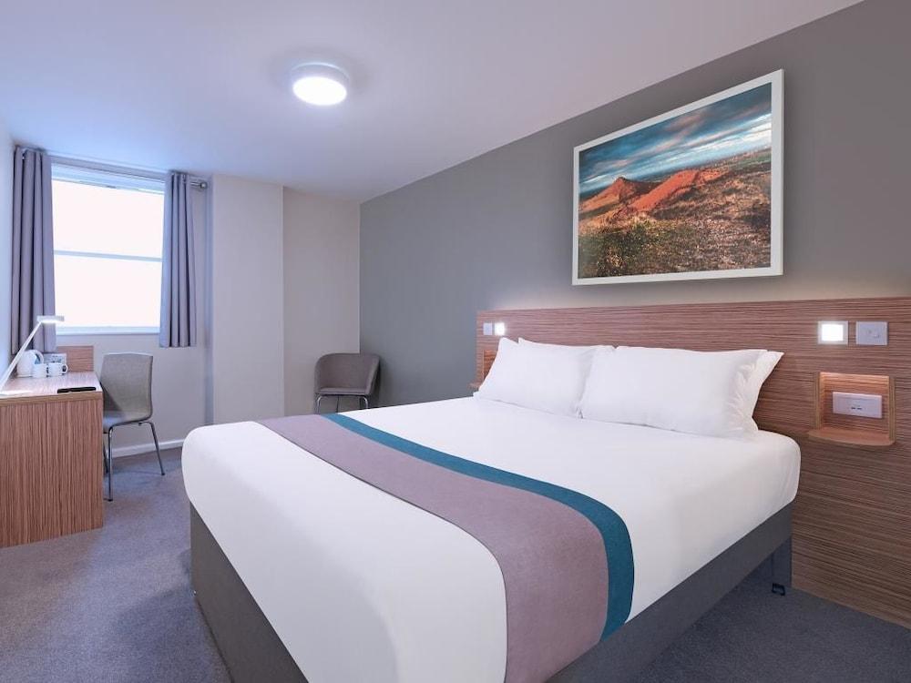 Travelodge London Central Waterloo ภายนอก รูปภาพ