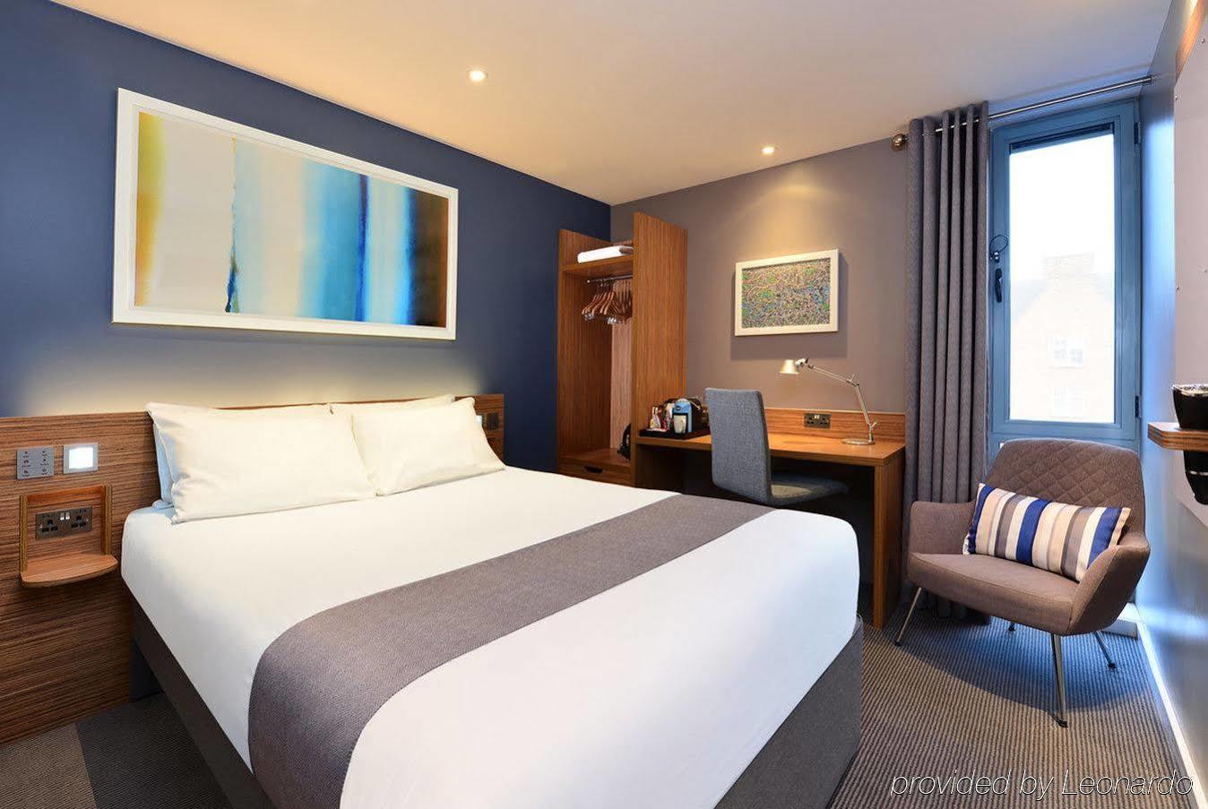 Travelodge London Central Waterloo ภายนอก รูปภาพ